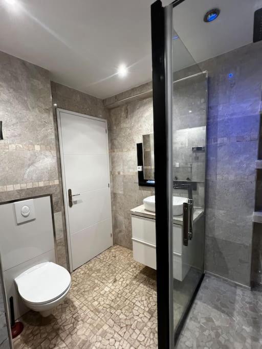 Appartement Convivial Pour Sejourner Le Kremlin-Bicetre ภายนอก รูปภาพ