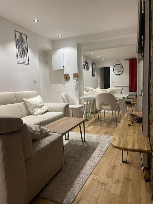Appartement Convivial Pour Sejourner Le Kremlin-Bicetre ภายนอก รูปภาพ